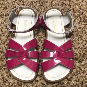 NEW - Girls Salt Water Sandals